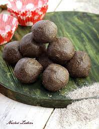 Ragi laddu